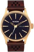 Nixon Herreur A105-5033 The Sentry Sort/Læder Ø42 mm