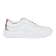 Hvide Sneakers, Klassisk Stil