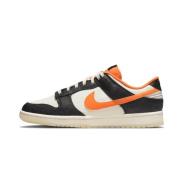 Dunk Low PRM Halloween Sneakers