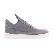 Grå Suede Lave Top Sneakers