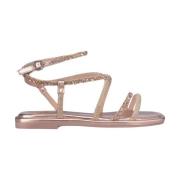 Flad sandal med flettet rhinesten