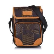 Pre-owned Canvas louis-vuitton-tasker