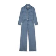 Flowy denim jumpsuit med perlemor knapper