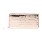 Wallet in gold laminated leather with a crocodile print and zip