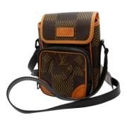 Pre-owned Canvas crossbody-tasker