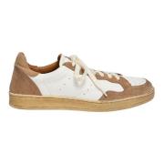 Hvid Taupe Sneaker med Metalakcenter