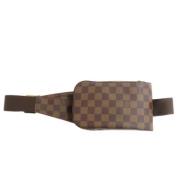 Pre-owned Canvas louis-vuitton-tasker