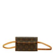 Pre-owned Canvas louis-vuitton-tasker