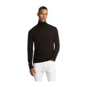 Sort Core Turtleneck Sweater