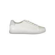 Elegant hvide sneakers med kontrastdetalje