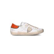 Hvide Flade Sneakers Paris Stil