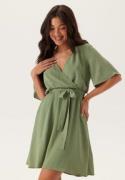 VILA Vijosa 2/4 WRAP DRESS  Oil Green 40