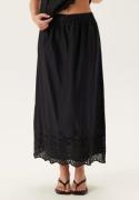 ONLY Onllou Life Emb Long Skirt Black L
