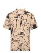 Printed Fluid Regular-Fit Shirt Tops Shirts Short-sleeved Beige Mango