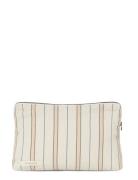 Celia Toiletry Bag Toilettaske Beige STUDIO FEDER