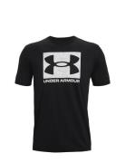 Ua Abc Camo Boxed Logo Ss Sport T-Kortærmet Skjorte Black Under Armour