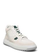 Faraway High U Low-top Sneakers Cream Sneaky Steve