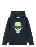 Nkmlagunas Ls Sweat Wh Unb Tops Sweatshirts & Hoodies Hoodies Green Na...