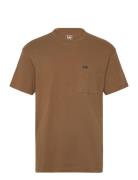 Relaxed Pocket Tee Tops T-Kortærmet Skjorte Brown Lee Jeans