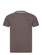 Essential Logo Emb Tee Tops T-Kortærmet Skjorte Brown Superdry