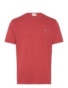 Reg Shield Ss T-Shirt Tops T-Kortærmet Skjorte Red GANT