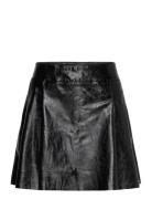 Leather-Effect Pleated Mini-Skirt Skirts Short Skirts Black Mango