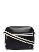 Classic Shoulder Bag Skuldertaske Taske Navy Fred Perry