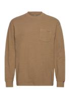 Ls Authentic Pkt Tee Garment D Tops T-Langærmet Skjorte Brown Levi's®