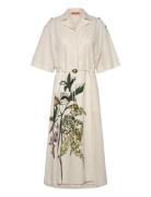 2339 Crisp Stripe Shirting, Workwea Knælang Kjole Cream STINE GOYA