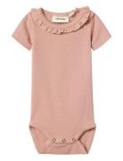 Nbflalo Tem Ss Slim Body Lil Bodies Short-sleeved Pink Lil'Atelier