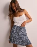 Only - Blomstret - Onlnala Life Skort Wvn Noos