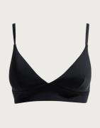 Pieces - Sort - Pcnamee Triangle Bra Noos