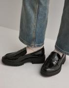 Nelly - Sort - Chunky Classic Loafer