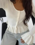 Nelly - Hvid - Long Sleeve Flounce Knit Top