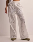 Pieces - Hvid - Pcwendy Mw Broderie Angalise Pant D