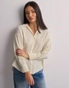 Vero Moda - Hvid - Vmqueeny Ls Oversize Shirt Wvn Ga N