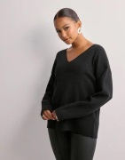 Mercer Amsterdam - Sort - Objreynard V-Neck Pullover Noos