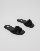 Nelly - Sort - Floral Crochet Sandal