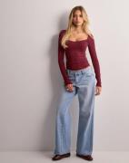 Nelly - Rød - Romance Shape LS Top