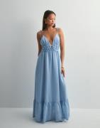 Nelly - Blå - Tied Summer Dress