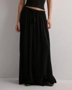 Nelly - Sort - Dreamy Skirt