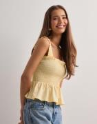Nelly - Gul - Cute Smock Top