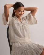 Neo Noir - Hvid - Siama S Voile Blouse