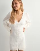 Nelly - Hvid - Buttoned Short Dress