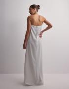 Vero Moda - Hvid - Vmsarah Sl Flowy Maxi Dress