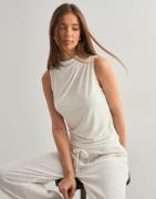 Pieces - Hvid - Pcmadison Sl Draped Top Noos Bc