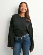 Nelly - Sort - Wide Sleeve LS Top