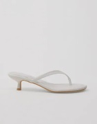 Nelly - Hvid - Rounded Thong Heel