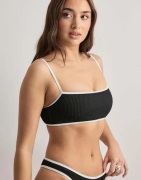 Nelly - Sort - Contrast Bikini Top