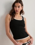 Vero Moda - Sort - Awalice Sl U-Neck Knit Top